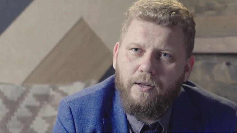 «Как строить ресторан, я узнал в Фейсбуке»